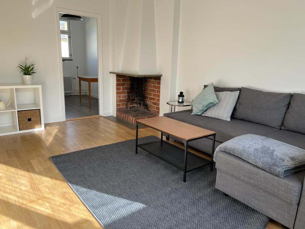 Flatin Erbjuder Laegenheter I Soedra Stockholm Apartment Ngoại thất bức ảnh
